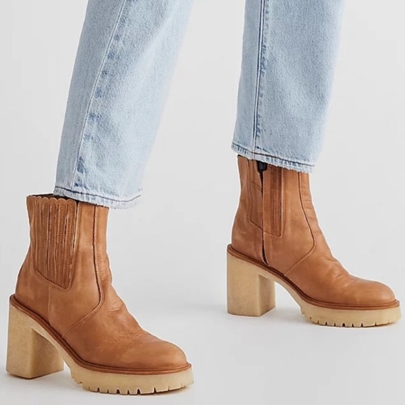 Free People James Chelsea Boot Tan Leather Platform Boots Pull On Style - Picture 6 of 15